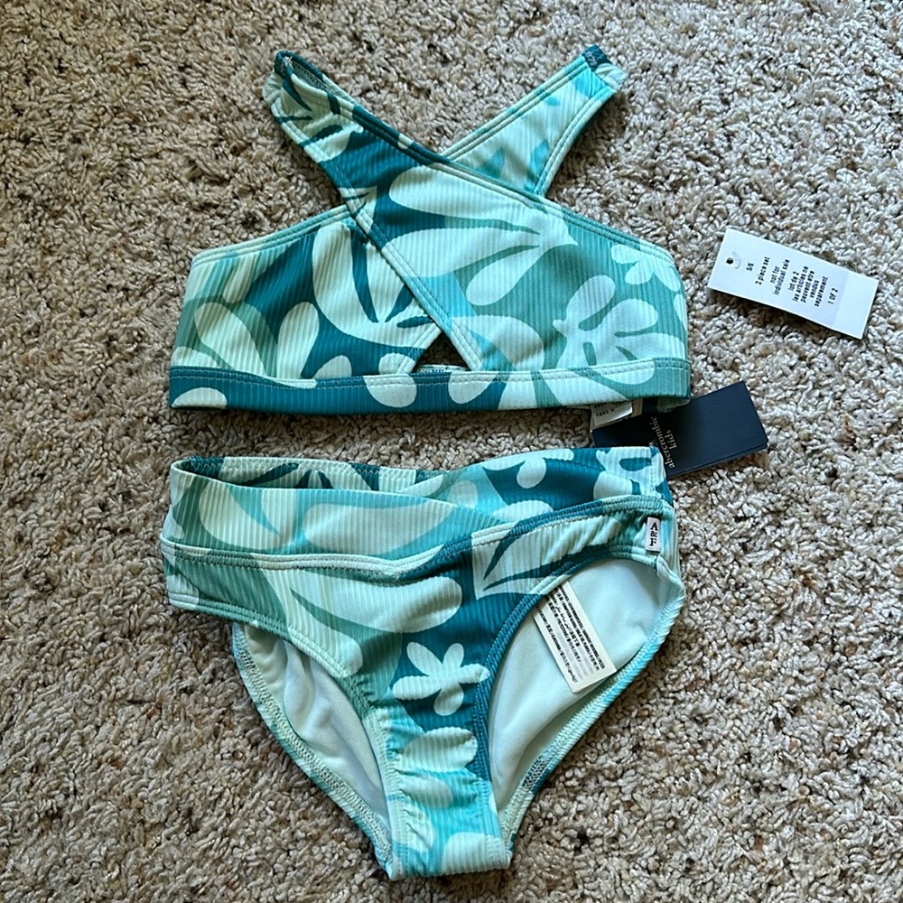 Abercrombie kids high-neck wrap front two piece swimsuit. Size 5/6
